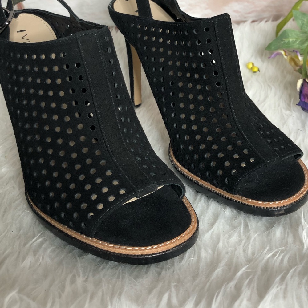 Via Spiga leather suede ankle strap shoes size 8M - Picture 5 of 11